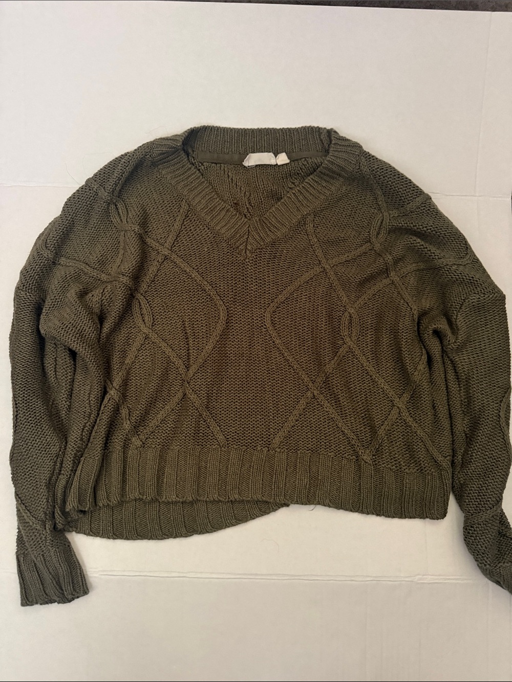Olive V-Neck Cable Knit Sweater - Women's Classic Pullover